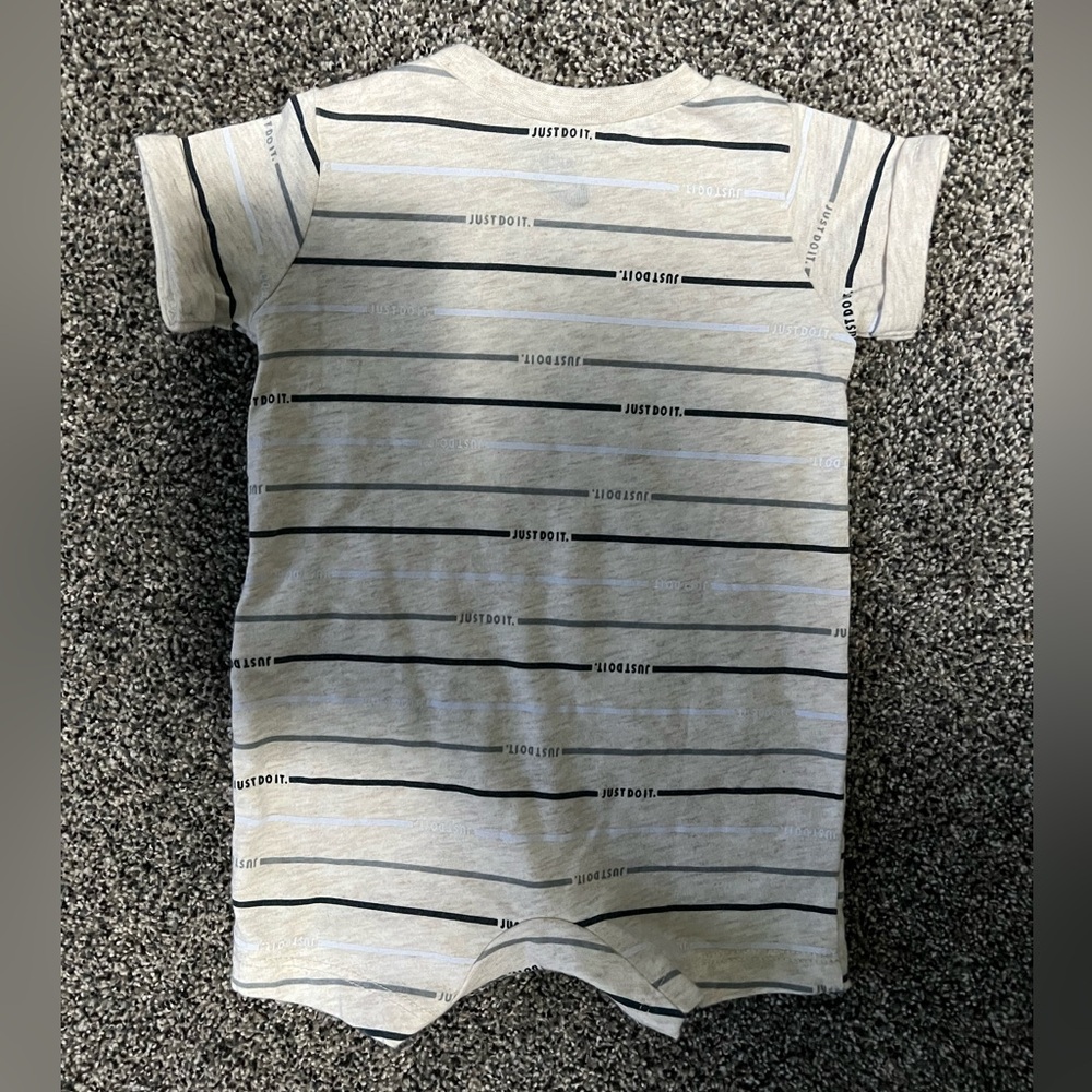 Nike 3M Short Romper, Cream/Gray/Black Stripped, EUC - Picture 3 of 8